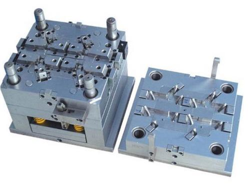 注塑模具拋光的原因，注塑模具拋光應(yīng)注意那些事項(xiàng)？